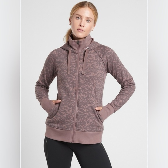 ATHLETA TRIUMPH PRINTED HOODIE 
Purple Zip-Up Hoodie Thumbholes Activewear Sz M - Picture 1 of 14